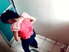 हॉट चिक बड़ा मुर्गा  ...