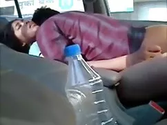 लंबे बालों वाली महिल ...