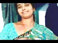 कार्यालय में बहुत बढ ...