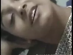 फॉलन ने सर्फर हॉलीवु ...
