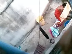 चश्मे के साथ सींग का ...