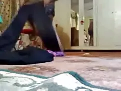 जीनी मिर्च सेक्सी मू ...