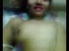 लाइब्रेरी में छिपे ह ...