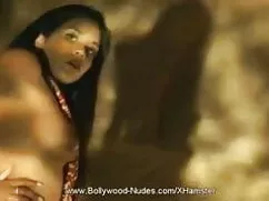 कुल अजनबी से मेरी पत ...