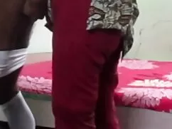भाग्यशाली दोस्त अपने ...