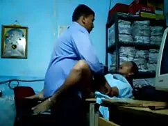 गोरा यूरो बेब स्ट्रि ...