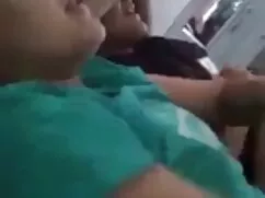 सारा यंग ई क्रिस्टोफ ...
