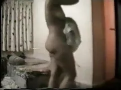 किसी की हड्डियाँ कूद ...